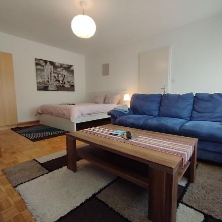 Studio, 4-7 Mins To Bern Main Station By Train Apartment Exterior foto