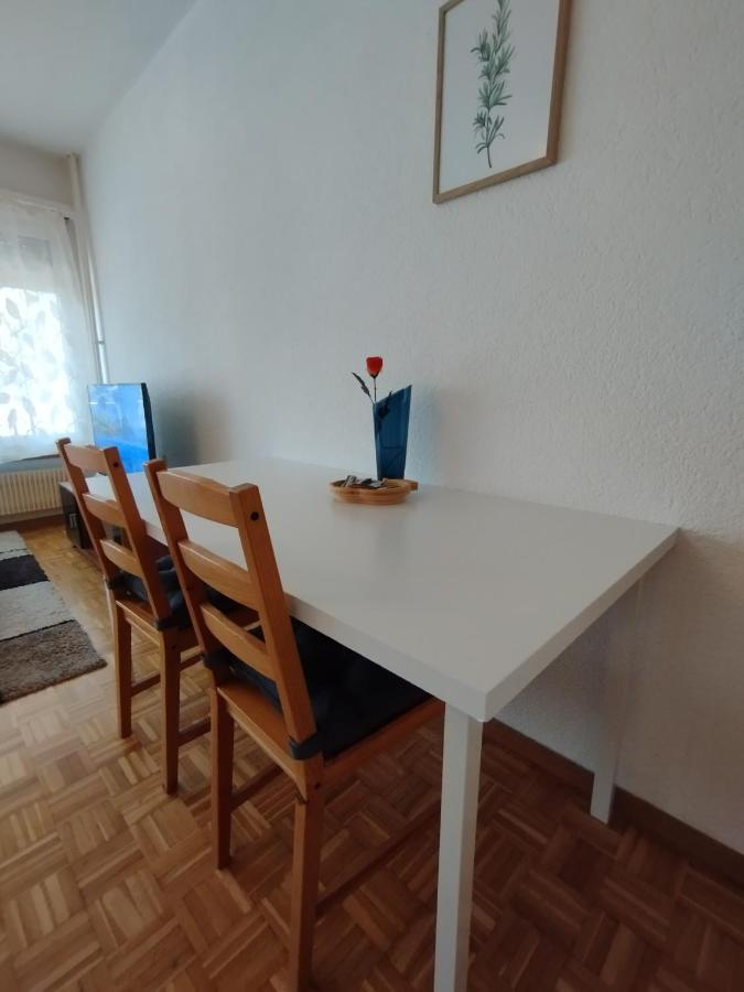 Studio, 4-7 Mins To Bern Main Station By Train Apartment Exterior foto